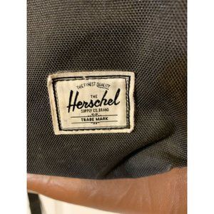 The HERSCHEL SUPPLY‎ CO 22L BLACK AND Brown Backpack